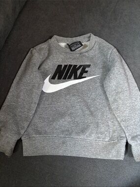 Nike Gray Logo Crewneck Sweater 2T
